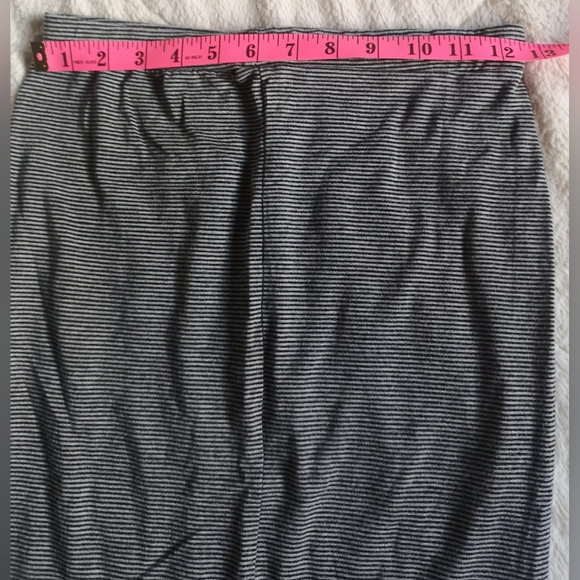 Long skirt - Picture 4 of 6